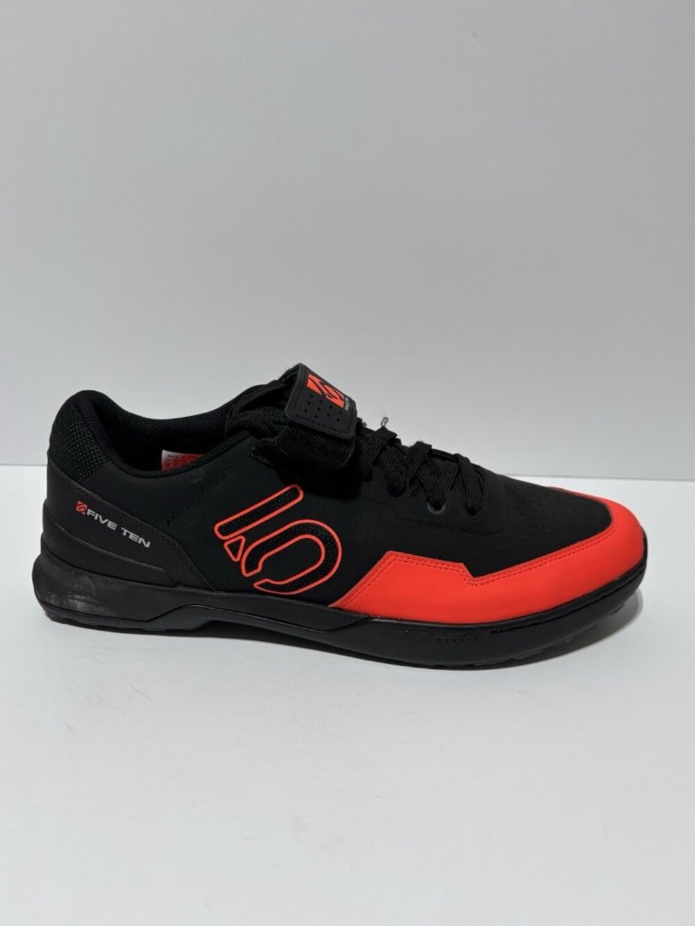 Adidas Men’s Five Ten Kestrel Lace Black Cycling Shoes, Size 14 M
